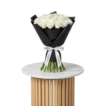 The Classic Bouquet Roses