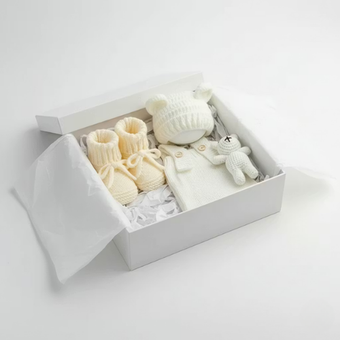 Little Lamb Knit Gift Set
